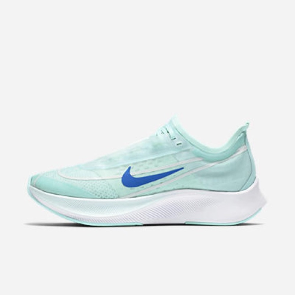 Nike Zoom Fly 3. Women’s Road Running Shoes. Size: 7.